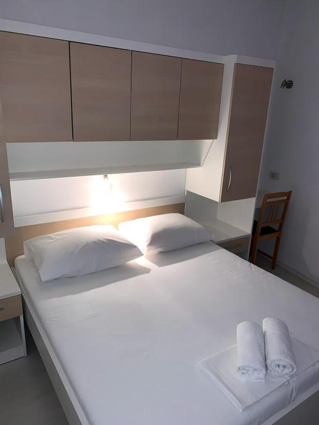 Apartments Center Baska Voda Exterior photo