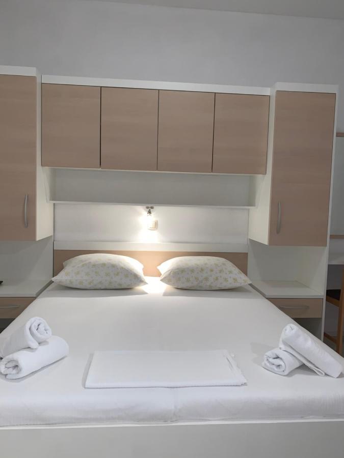 Apartments Center Baska Voda Exterior photo